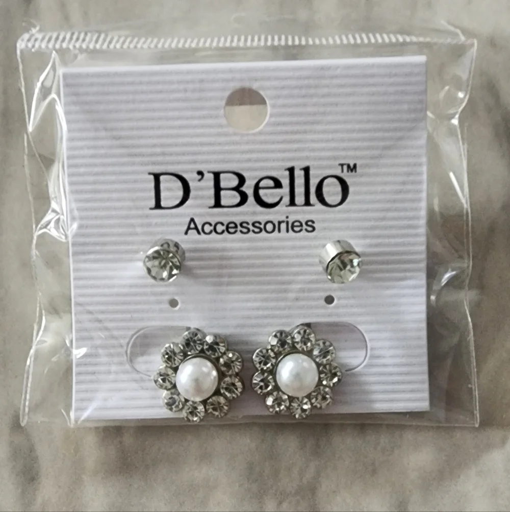 D'bello Stud & Dangle Pearl Daisy Diamond Earrings New